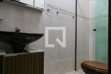 Apartamento para alugar com 100m², 2 quartos e 1 vaga Apartamento para alugar com 100m², 2 quartos e 1 vagaBanheiro
