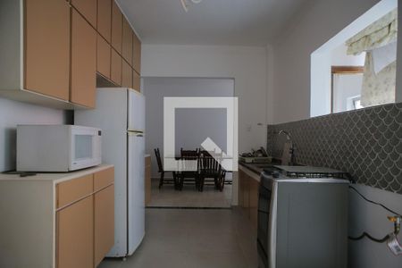 Apartamento para alugar com 100m², 2 quartos e 1 vaga Apartamento para alugar com 100m², 2 quartos e 1 vagaCozinha
