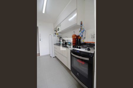 Apartamento para alugar com 65m², 2 quartos e 1 vagaCozinha 