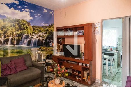 Sala de casa à venda com 5 quartos, 83m² em Cangaíba, São Paulo