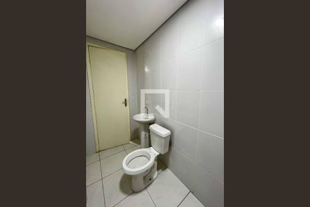 Banheiro de casa de condomínio para alugar com 1 quarto, 50m² em Mandaqui, São Paulo