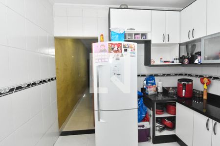 Casa à venda com 90m², 2 quartos e 2 vagas Casa à venda com 90m², 2 quartos e 2 vagasCozinha
