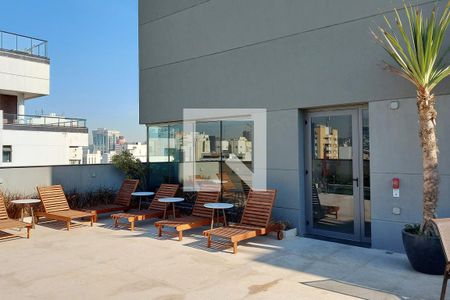 Studio para alugar com 25m², 0 quarto e sem vaga Studio para alugar com 25m², 0 quarto e sem vagaPiscina