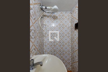 Casa para alugar com 60m², 1 quarto e sem vagaBanheiro