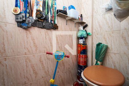 Apartamento à venda com 70m², 2 quartos e 1 vagaBanheiro de Serviço