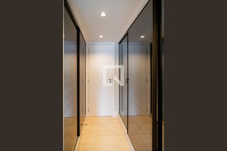 Apartamento para alugar com 107m², 2 quartos e 2 vagasCloset Quarto 2 - Suíte