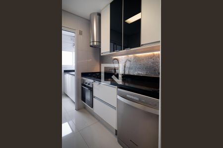 Apartamento para alugar com 107m², 2 quartos e 2 vagasCozinha