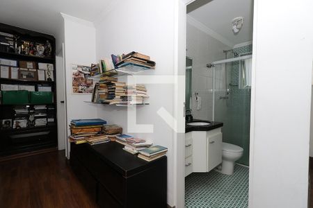 Casa à venda com 269m², 4 quartos e 3 vagasCorredor dos Quartos