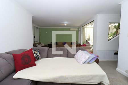 Sala de casa para alugar com 4 quartos, 269m² em Jardim Paulistano, São Paulo
