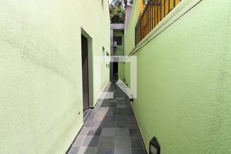 Casa à venda com 269m², 4 quartos e 3 vagasCorredor