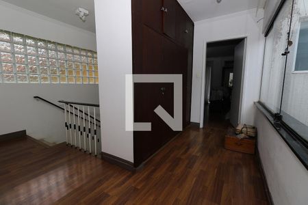 Casa à venda com 269m², 4 quartos e 3 vagasCorredor dos Quartos