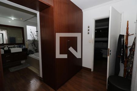 Casa à venda com 269m², 4 quartos e 3 vagasCloset da Suíte 4