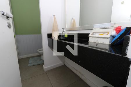 Casa à venda com 269m², 4 quartos e 3 vagasLavabo