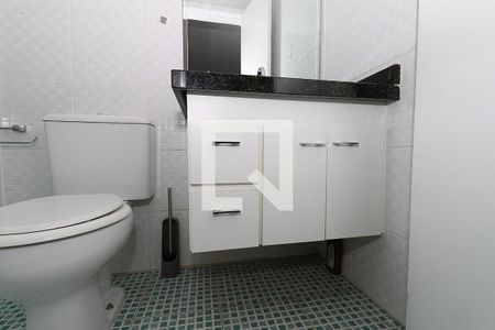 Casa à venda com 269m², 4 quartos e 3 vagasBanheiro da Suíte 2