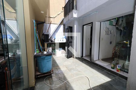 Casa à venda com 269m², 4 quartos e 3 vagasQuintal