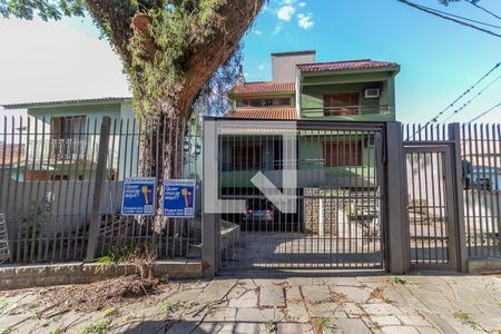 Casa à venda com 400m², 4 quartos e 4 vagasFachada