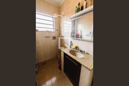 Casa à venda com 152m², 3 quartos e 2 vagasBanheiro 1