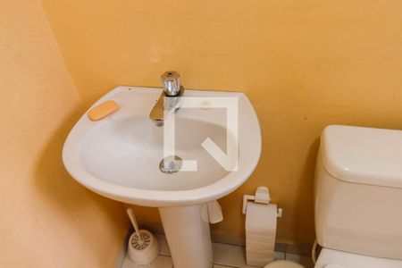 Casa à venda com 152m², 3 quartos e 2 vagasEdícula Banheiro Pia