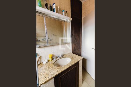 Casa à venda com 152m², 3 quartos e 2 vagasBanheiro 1