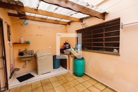 Casa à venda com 152m², 3 quartos e 2 vagasLavanderia