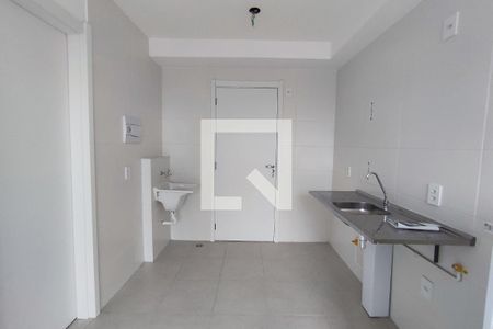 Cozinha com área de serviço de apartamento para alugar com 1 quarto, 29m² em Vila Ré, São Paulo