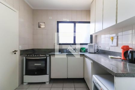 Apartamento à venda com 142m², 3 quartos e 2 vagas Apartamento à venda com 142m², 3 quartos e 2 vagasCozinha