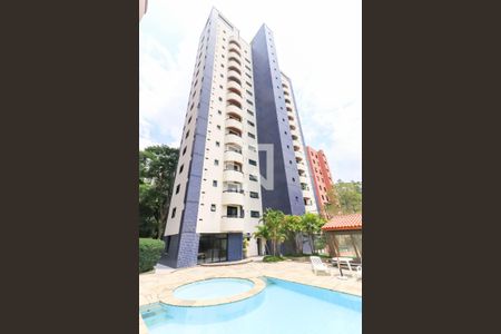 Apartamento à venda com 142m², 3 quartos e 2 vagas Apartamento à venda com 142m², 3 quartos e 2 vagasFachada