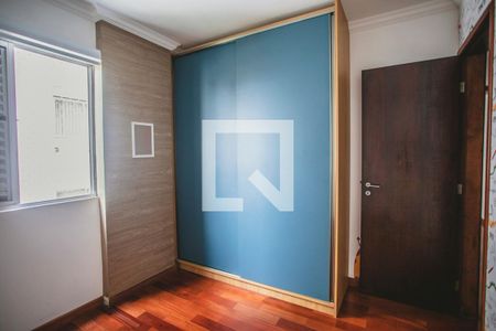 Apartamento à venda com 80m², 3 quartos e 2 vagasQuarto 2