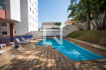 Apartamento à venda com 80m², 3 quartos e 2 vagasÁrea comum - Piscina