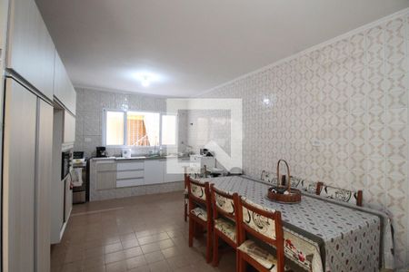 Casa à venda com 250m², 3 quartos e 2 vagasCozinha