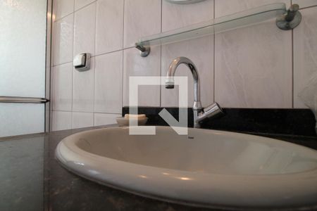 Casa à venda com 250m², 3 quartos e 2 vagasBanheiro da Suíte