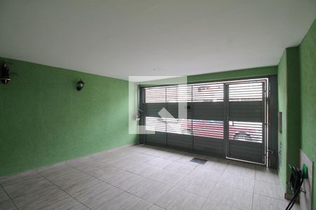 Casa à venda com 250m², 3 quartos e 2 vagasGaragem