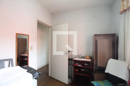 Casa à venda com 250m², 3 quartos e 2 vagasQuarto 2  