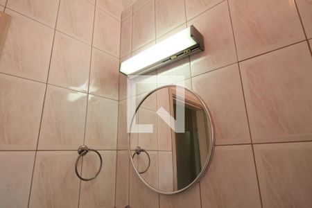 Casa à venda com 250m², 3 quartos e 2 vagasBanheiro