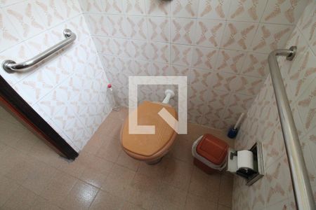 Casa à venda com 250m², 3 quartos e 2 vagasLavabo