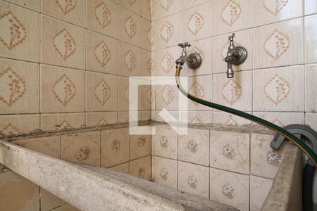 Casa à venda com 250m², 3 quartos e 2 vagasÁrea de Serviço