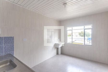 Cozinha e área de serviço de casa para alugar com 1 quarto, 34m² em Rudge Ramos, São Bernardo do Campo
