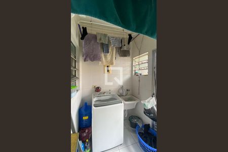 Casa à venda com 115m², 4 quartos e sem vagaArea de Serviço Casa 2