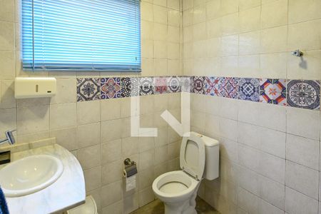 Casa à venda com 115m², 4 quartos e sem vagaBanheiro Casa 1