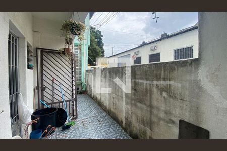 Casa à venda com 115m², 4 quartos e sem vagaQuintal Casa 2