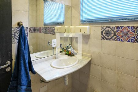 Casa à venda com 115m², 4 quartos e sem vagaBanheiro Casa 1