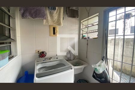 Casa à venda com 115m², 4 quartos e sem vagaArea de Serviço Casa 2