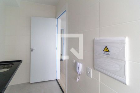 Cozinha de kitnet/studio para alugar com 1 quarto, 25m² em Vila Dom Pedro I, São Paulo