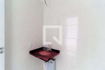 Banheiro de kitnet/studio para alugar com 1 quarto, 25m² em Vila Dom Pedro I, São Paulo