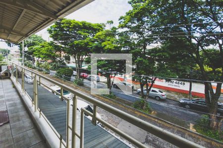 Casa à venda com 220m², 3 quartos e 2 vagasVista da Sacada