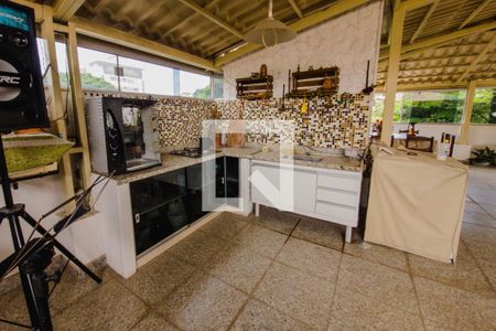 Casa à venda com 220m², 3 quartos e 2 vagasTerraço