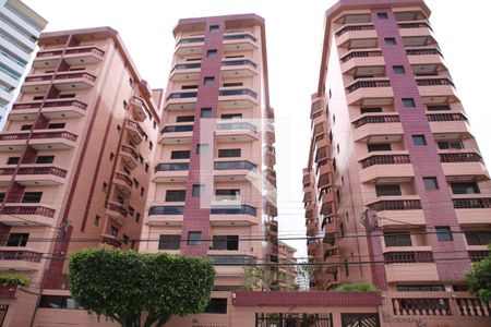 Apartamento para alugar com 67m², 2 quartos e 1 vagaFachada