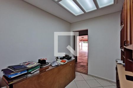 Quarto de casa para alugar com 4 quartos, 400m² em Jardim Brasil, Jundiaí