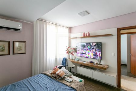 Quarto Suíte de apartamento para alugar com 2 quartos, 100m² em Serrano, Belo Horizonte
