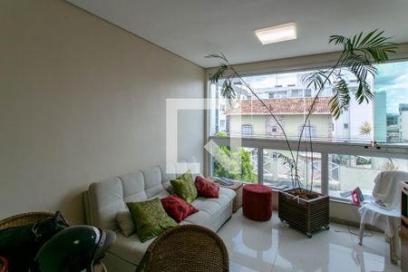 Apartamento para alugar com 100m², 2 quartos e 1 vagaVaranda do Quarto